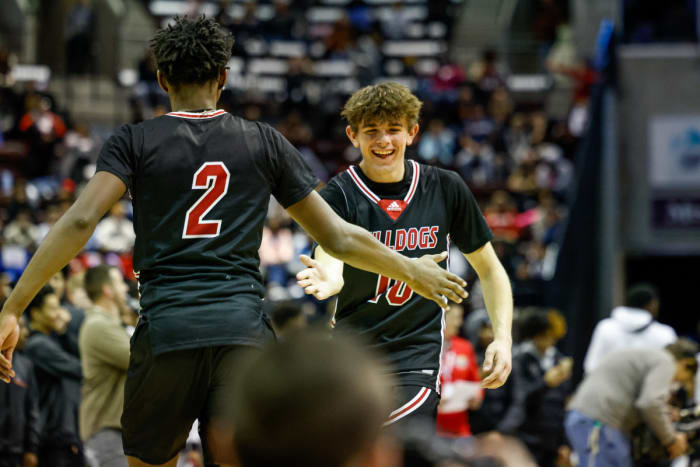 Bass Pro Tournament of Champions Missouri boys basketball dunk contest January 13 2024 Nate Latsch 25463